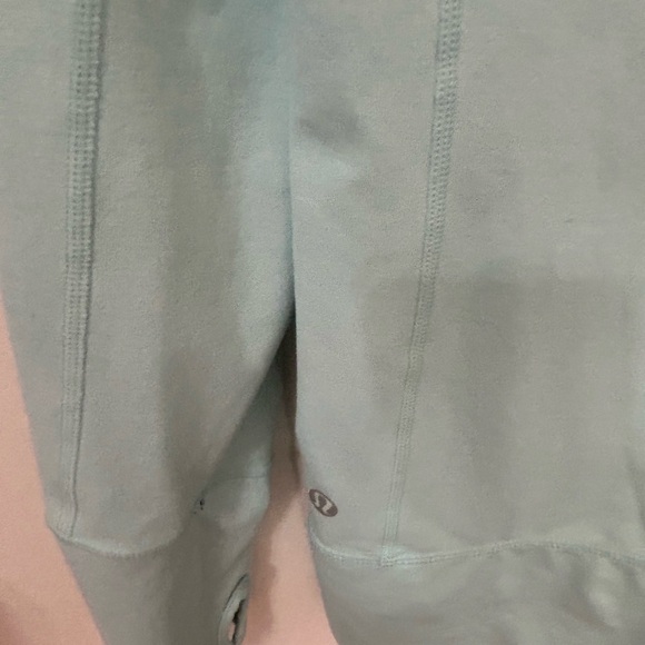 Lululemon scuba jacket, size 4 - Picture 6 of 6